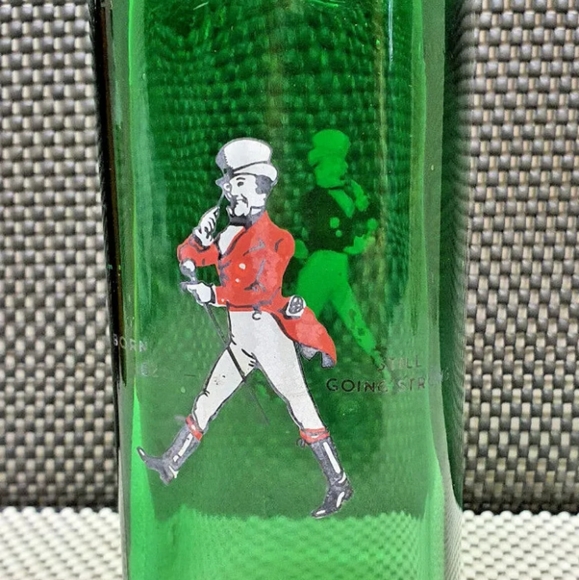 Small Vase Glass Green Scotch Whisky Johnnie Walker Collection used - Picture 5 of 5